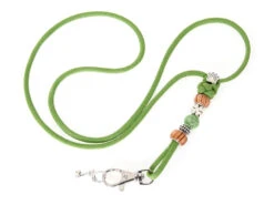 Mein Grünes Pfeifenband Mit Schmucksteinen