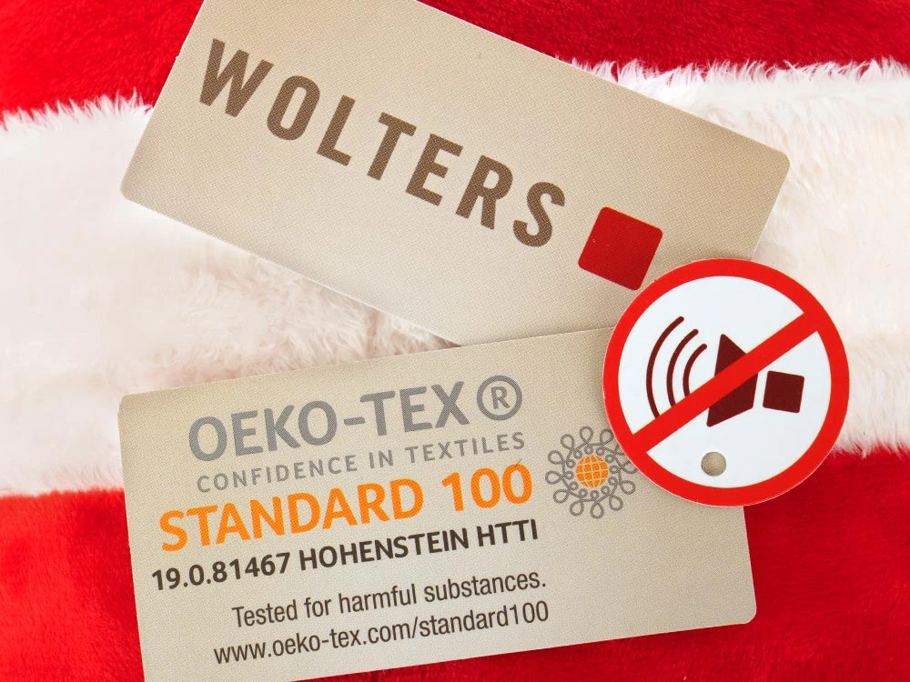 Wolters Weihnachtsmann Plüschball Für Hunde 3 Wolters Weihnachtsmann Plüschball Für Hunde – Bild 3